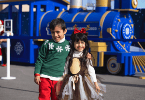 Sams Club_Merry Express 2023_kids photo holiday activations