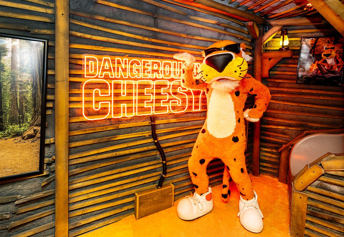 Chester Cheetah in escape room